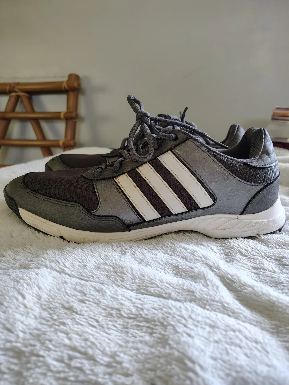 adidas Men's Golf Shoes in Gray with Red Traction